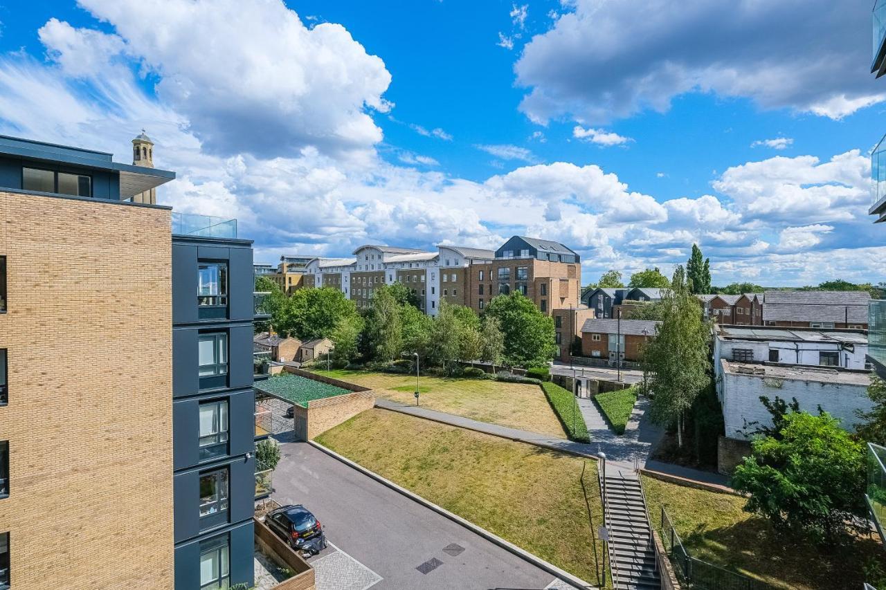 Silver Apartment Kew Bridge London Exteriör bild